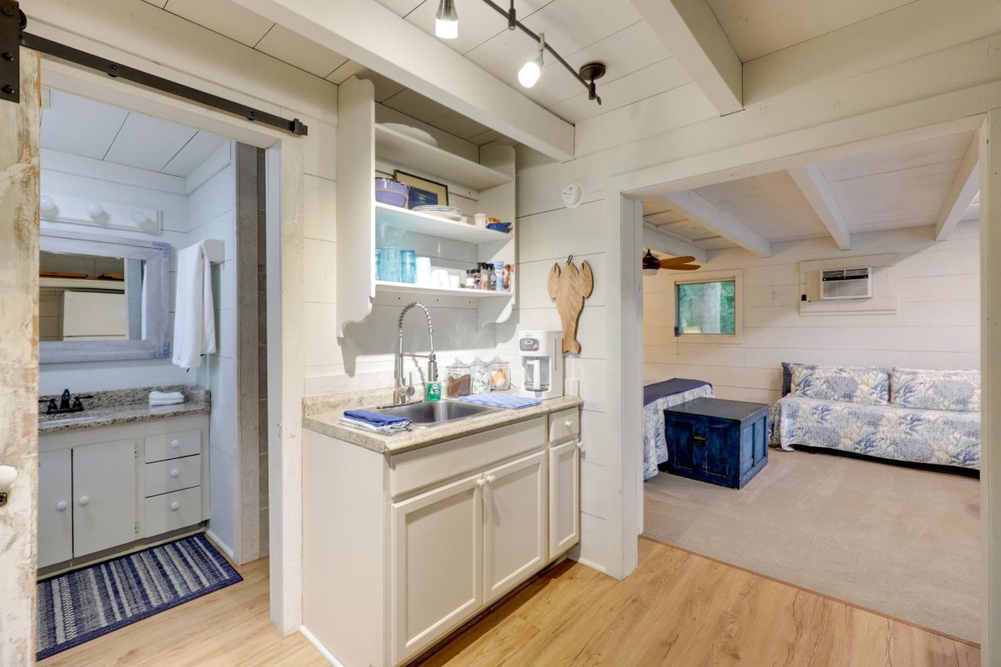 Nantucket Hide-away On Saint Marys River!